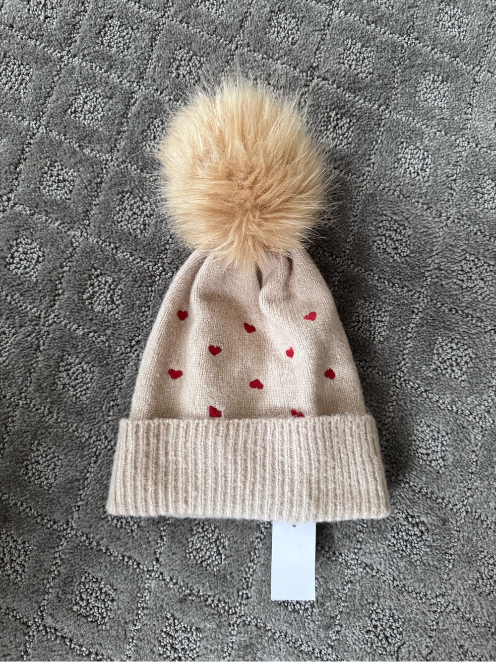 NWT Women’s Beige Pom Pom Winter Beanie with Red Heart Accents